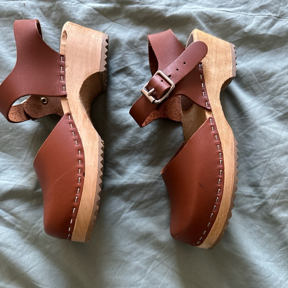 MIA clogs - Picture 2 of 3